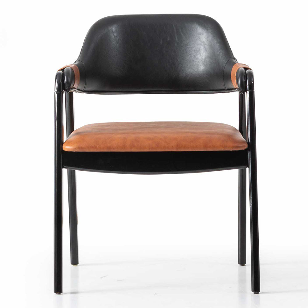 Μαύρη δερμάτινη καρέκλα Marla