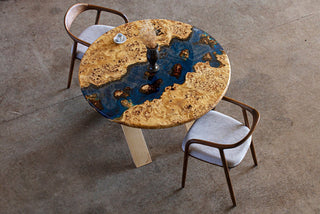 Jídelní stůl z pryskyřice Andromeda