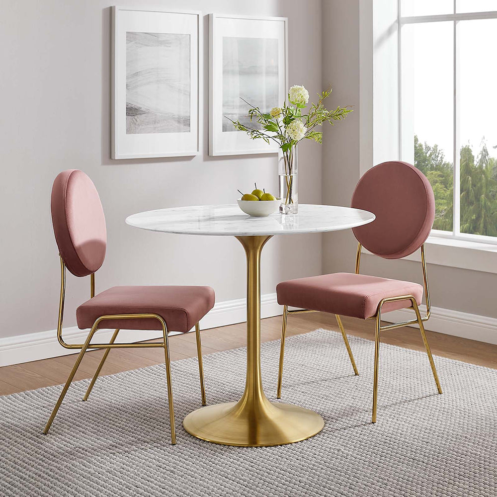 Table de salle à manger ronde en marbre blanc et doré Crillion