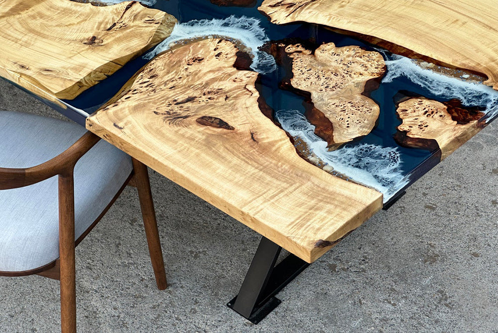 Draco Resin Dining Table