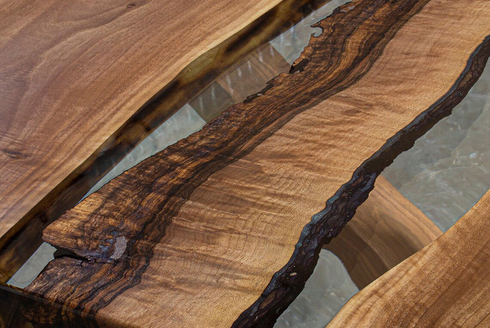 Drizzle Resin Dining Table